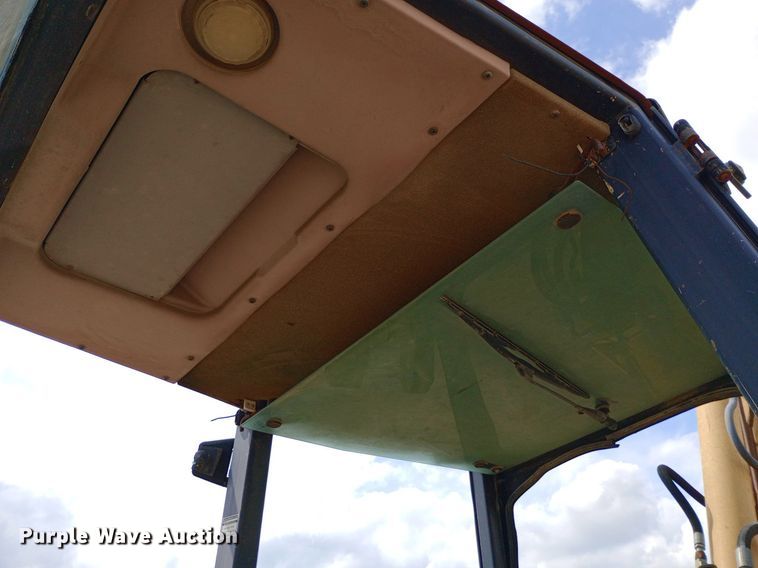 image for item NU9865 Ford 555C backhoe