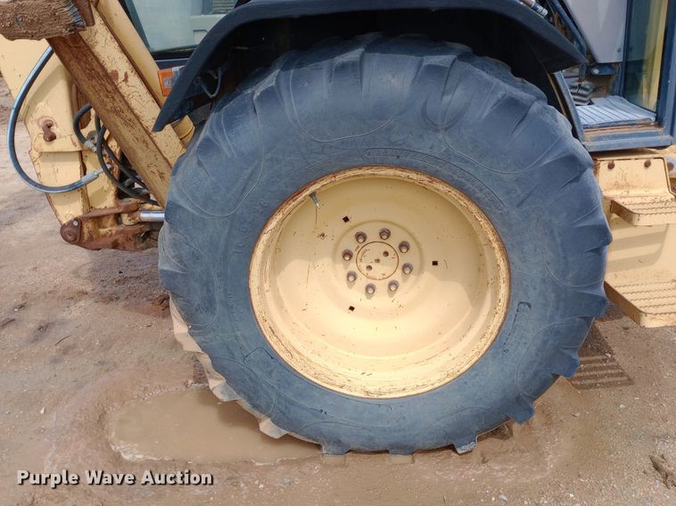 image for item NU9865 Ford 555C backhoe