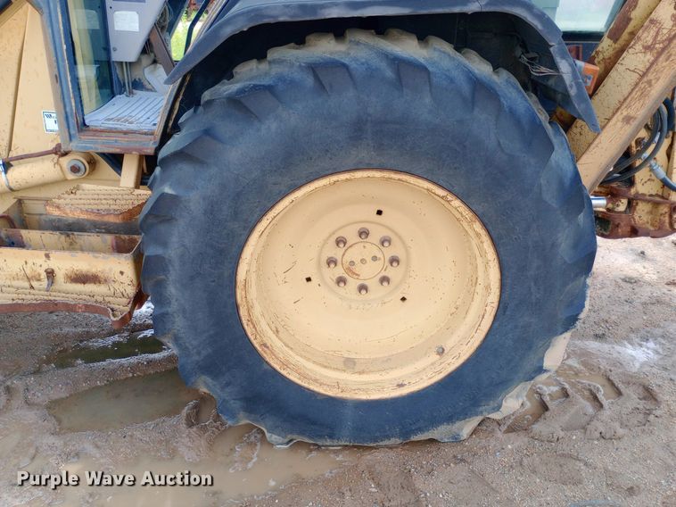 image for item NU9865 Ford 555C backhoe