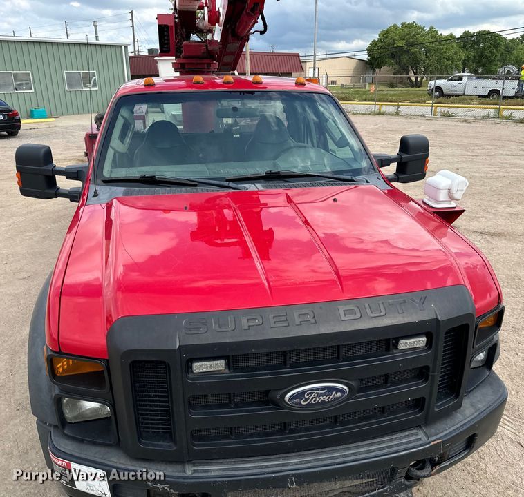 image for item NU9866 2009 Ford F550 Super Duty XL SuperCab bucket truck 