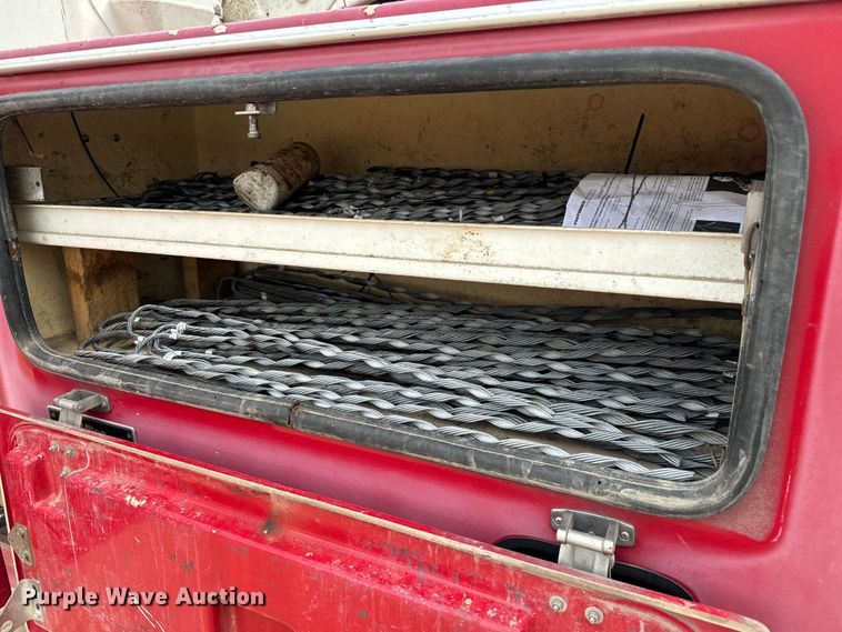 image for item NU9866 2009 Ford F550 Super Duty XL SuperCab bucket truck 