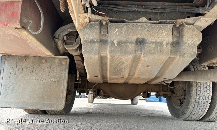 image for item NU9866 2009 Ford F550 Super Duty XL SuperCab bucket truck 