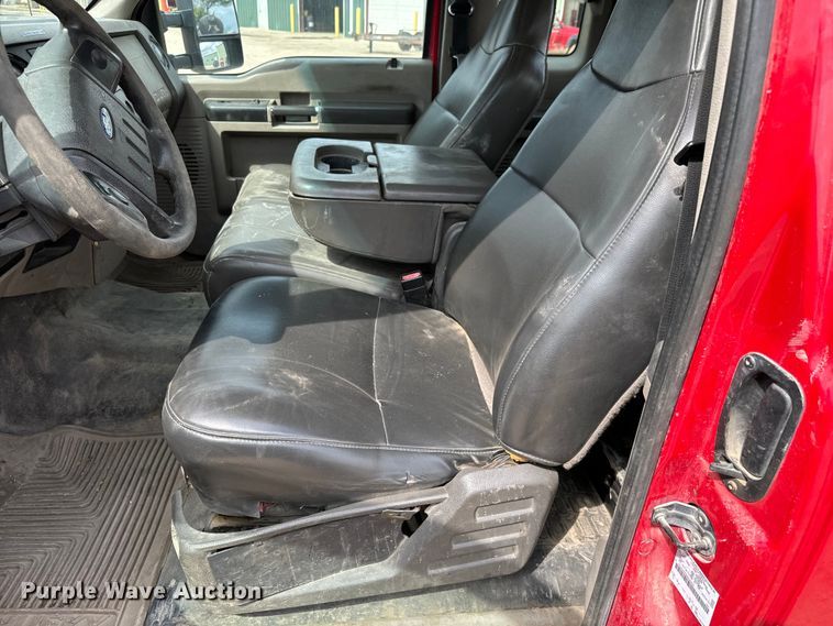 image for item NU9866 2009 Ford F550 Super Duty XL SuperCab bucket truck 