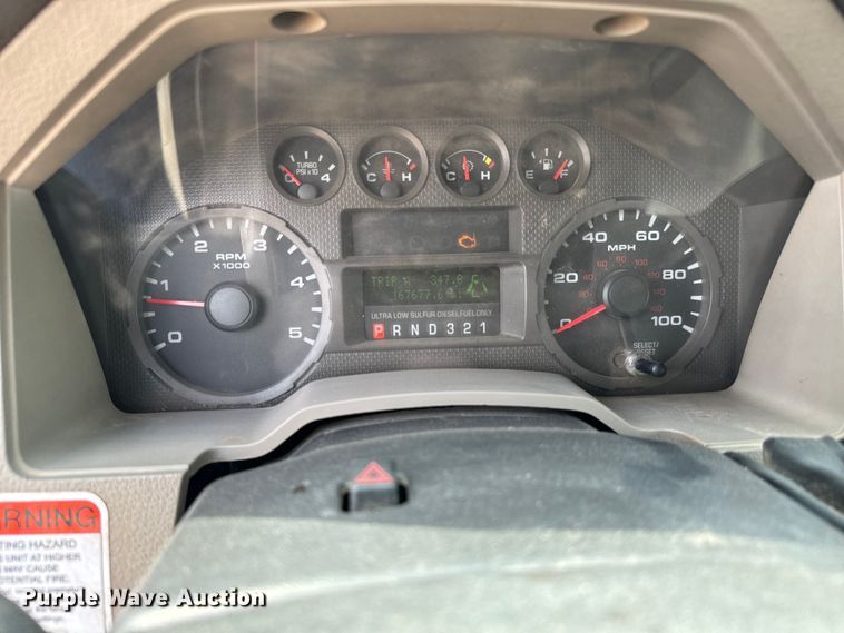 image for item NU9866 2009 Ford F550 Super Duty XL SuperCab bucket truck 