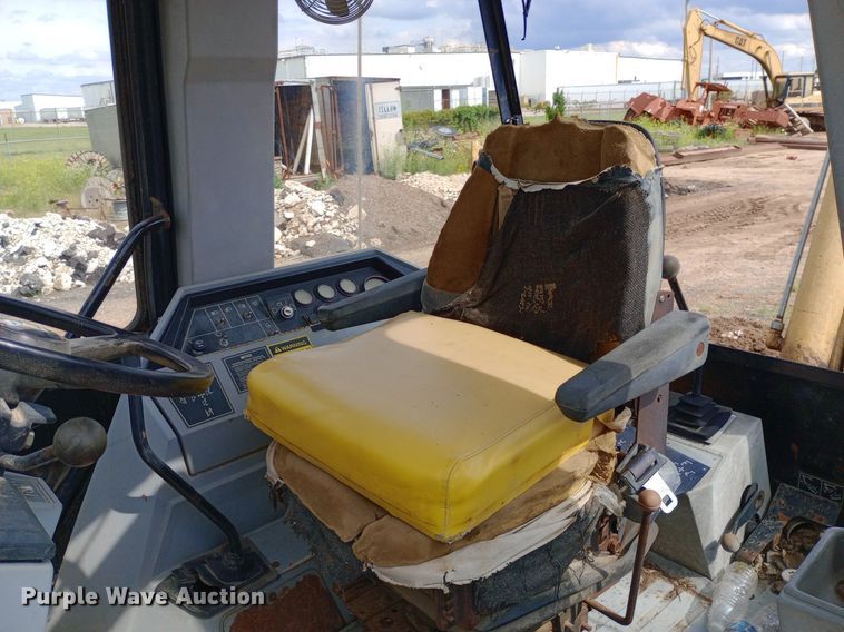 image for item NU9867 1994 Caterpillar  416B backhoe