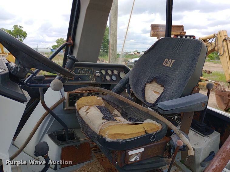 image for item NU9868 1995 Caterpillar 416B backhoe