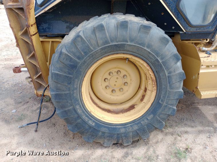 image for item NU9868 1995 Caterpillar 416B backhoe