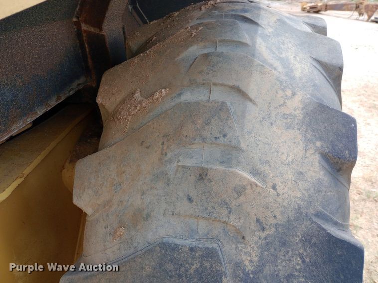 image for item NU9868 1995 Caterpillar 416B backhoe