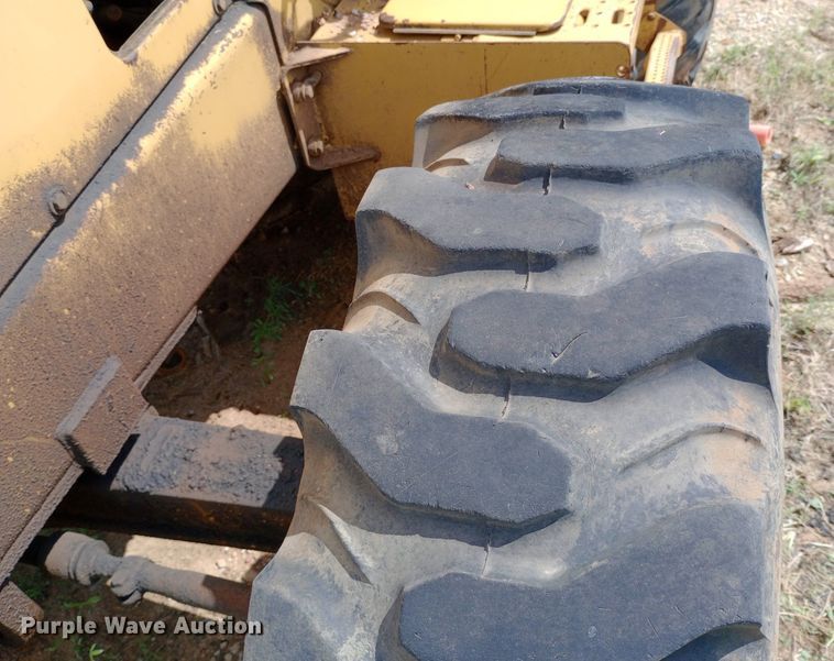 image for item NU9869 1995 Caterpillar  416B backhoe