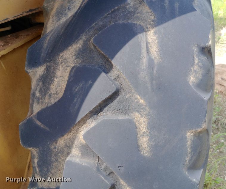 image for item NU9869 1995 Caterpillar  416B backhoe