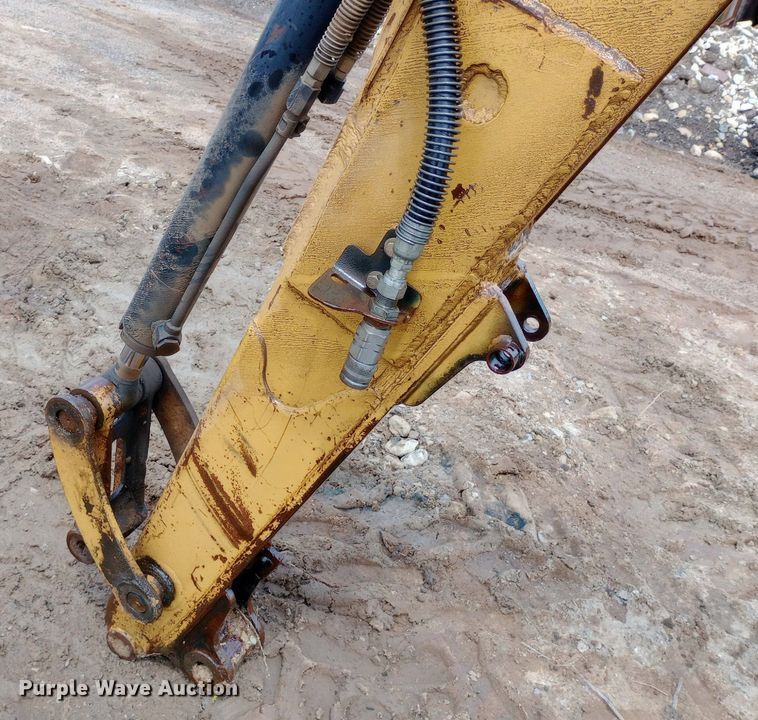 image for item NU9870 2004 Caterpillar  305C CR mini excavator