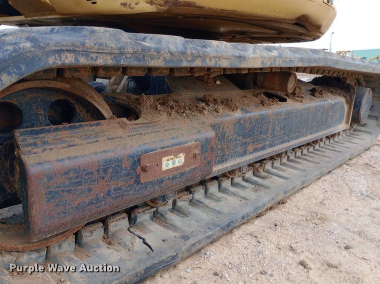 image for item NU9870 2004 Caterpillar  305C CR mini excavator