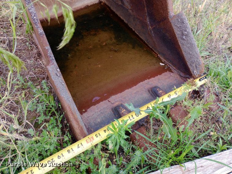 image for item NU9872 1995 Caterpillar  416B Turbo backhoe