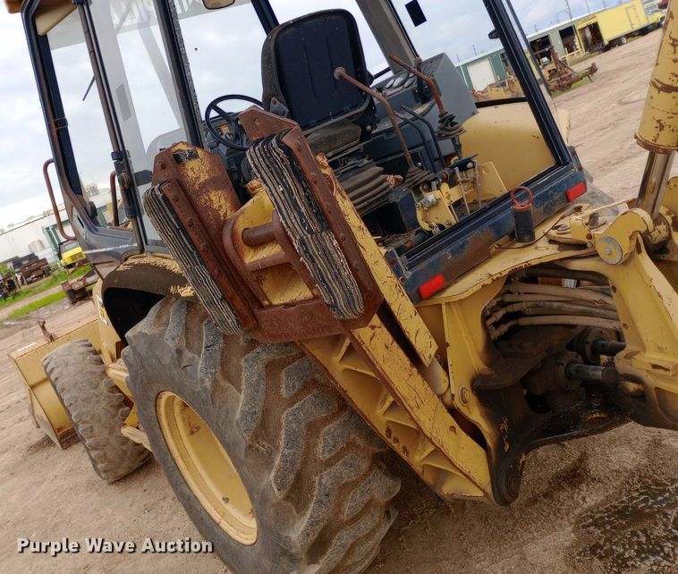 image for item NU9874 1997 Caterpillar  416C backhoe