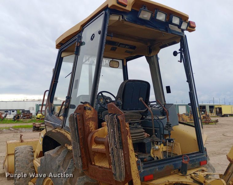 image for item NU9874 1997 Caterpillar  416C backhoe