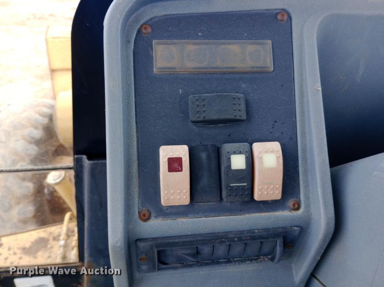 image for item NU9874 1997 Caterpillar  416C backhoe