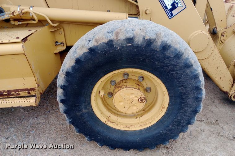 image for item NU9874 1997 Caterpillar  416C backhoe