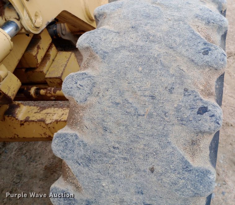 image for item NU9874 1997 Caterpillar  416C backhoe