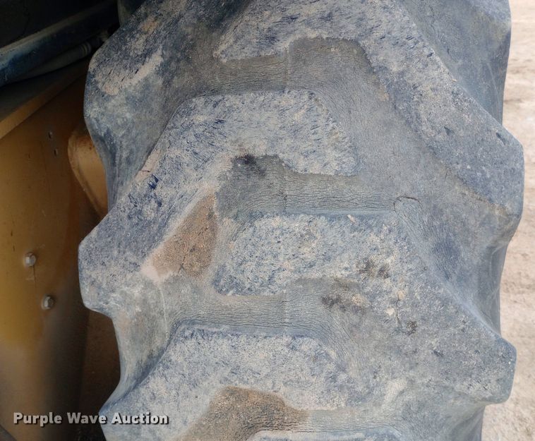 image for item NU9874 1997 Caterpillar  416C backhoe