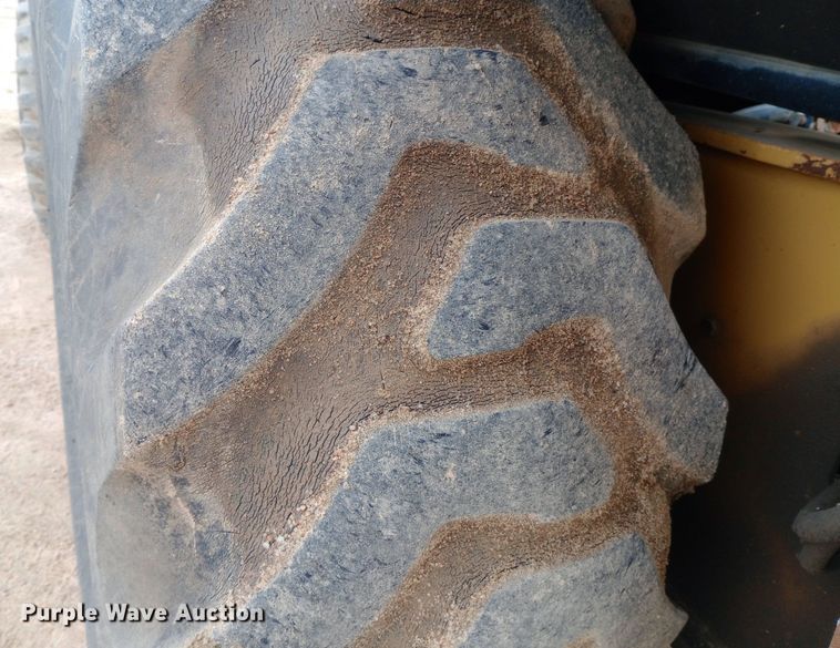 image for item NU9874 1997 Caterpillar  416C backhoe