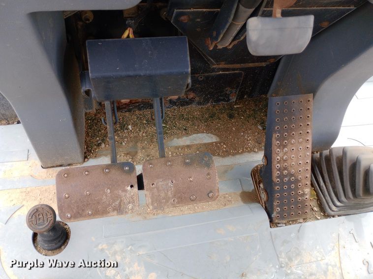 image for item NU9876 1996 Caterpillar  416C backhoe