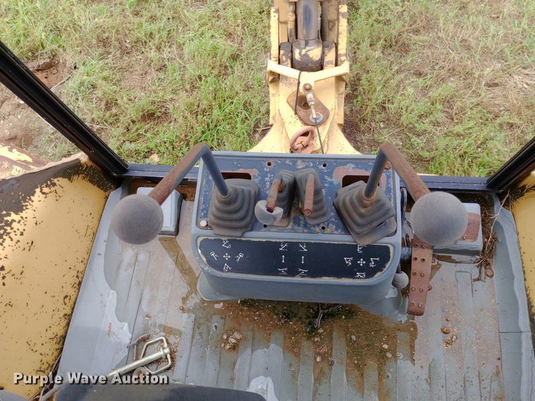 image for item NU9876 1996 Caterpillar  416C backhoe