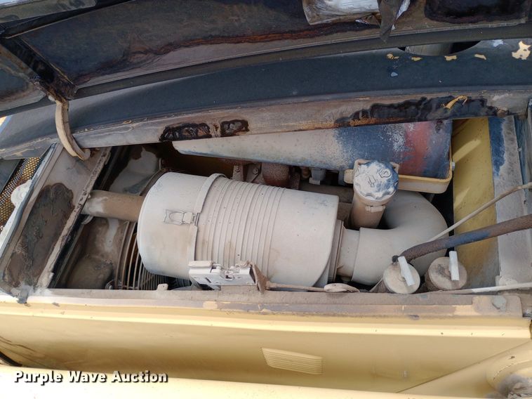 image for item NU9876 1996 Caterpillar  416C backhoe