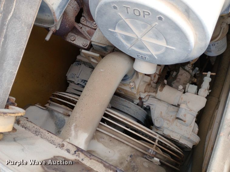 image for item NU9876 1996 Caterpillar  416C backhoe