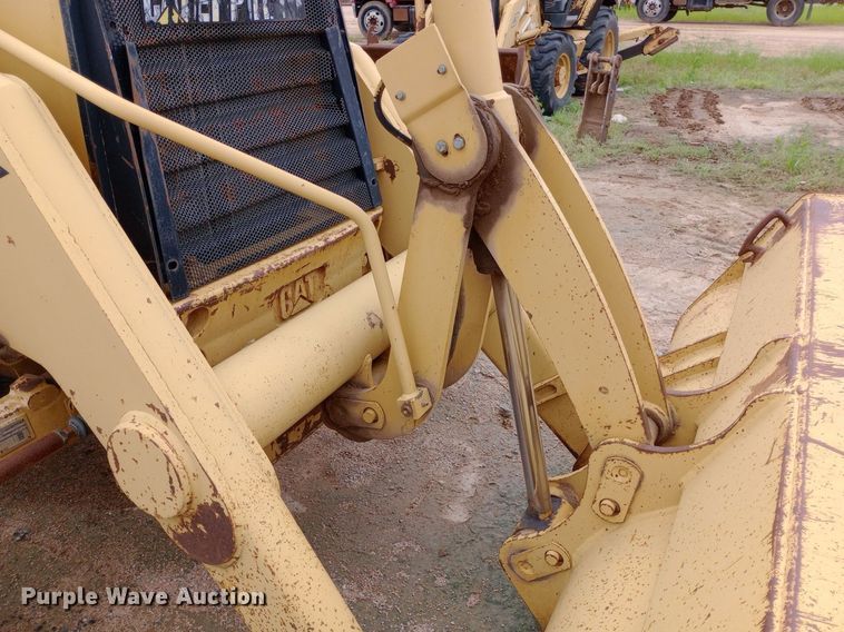 image for item NU9877 1998 Caterpillar  416C backhoe
