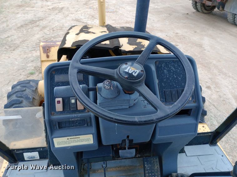 image for item NU9877 1998 Caterpillar  416C backhoe