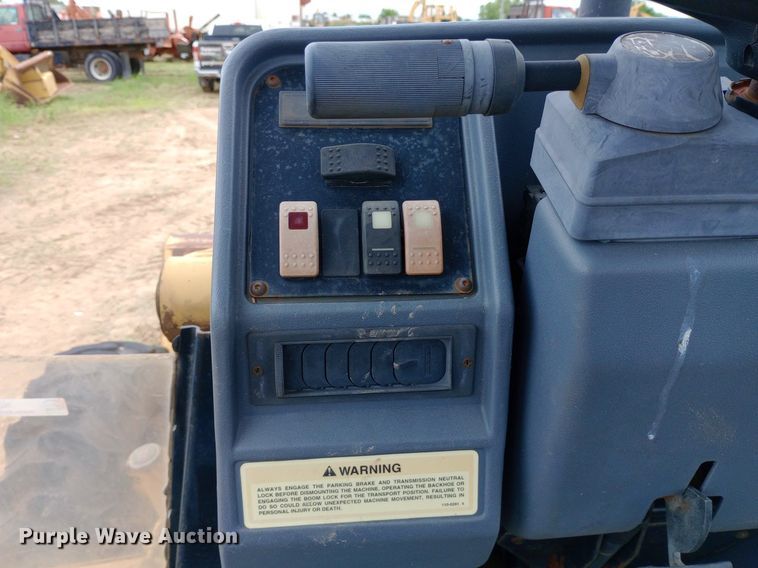 image for item NU9877 1998 Caterpillar  416C backhoe