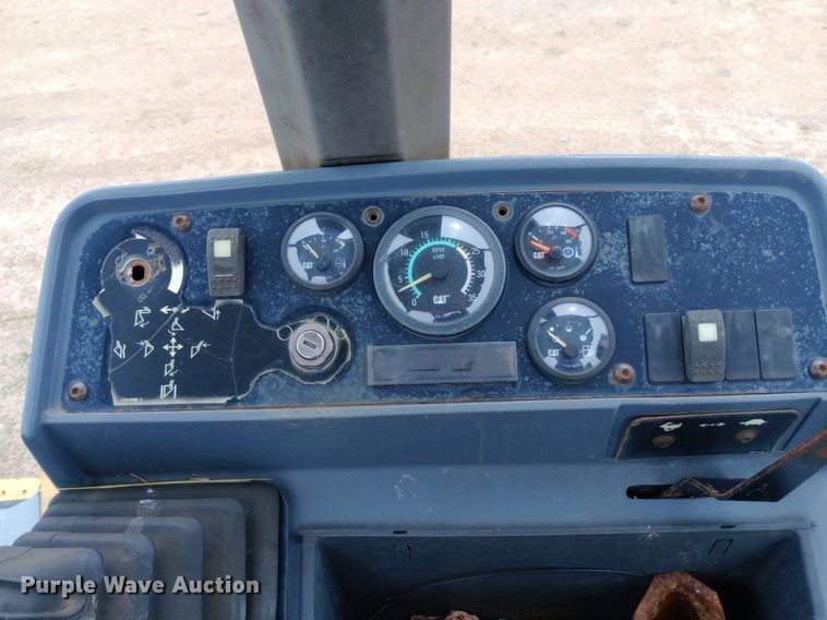 image for item NU9877 1998 Caterpillar  416C backhoe