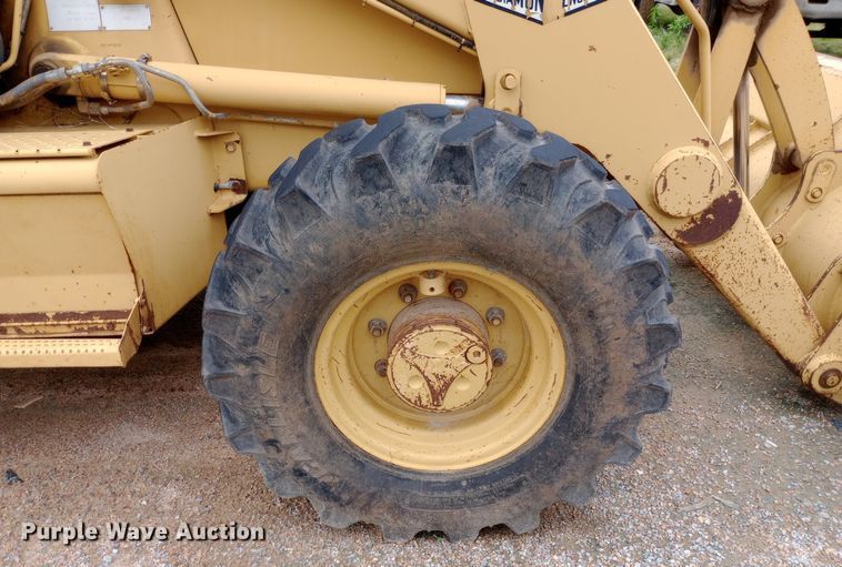 image for item NU9877 1998 Caterpillar  416C backhoe