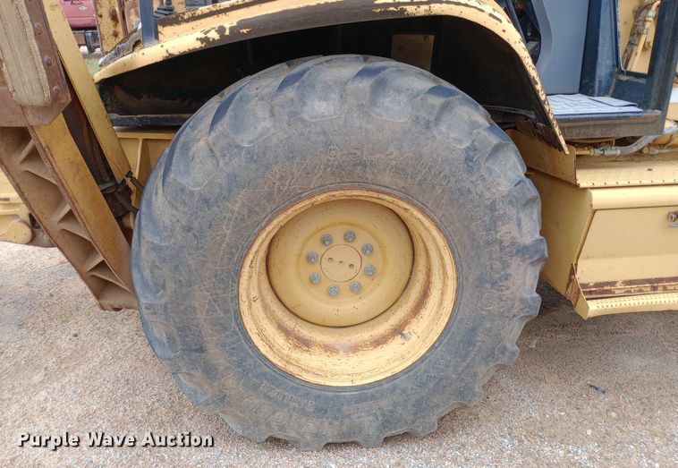 image for item NU9877 1998 Caterpillar  416C backhoe