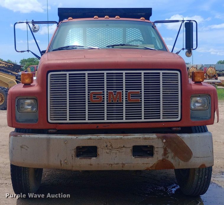 image for item NU9878 1990 GMC Topkick C6500 dump truck