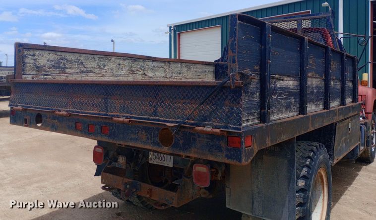 image for item NU9878 1990 GMC Topkick C6500 dump truck