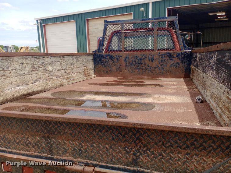 image for item NU9878 1990 GMC Topkick C6500 dump truck