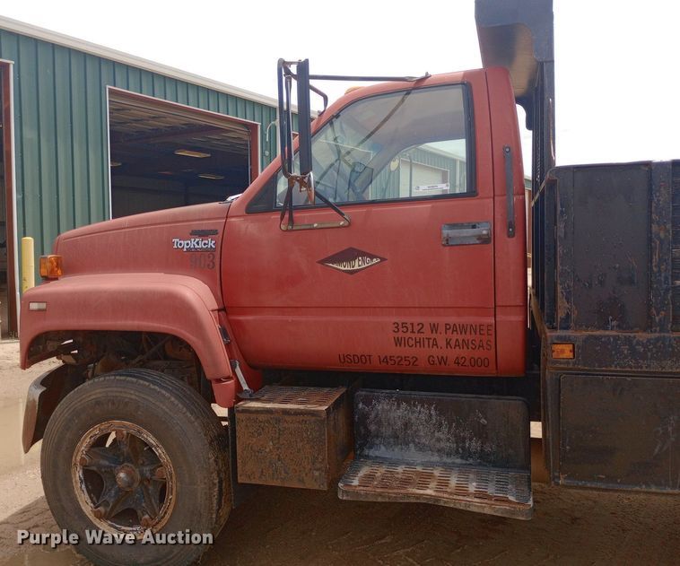 image for item NU9878 1990 GMC Topkick C6500 dump truck
