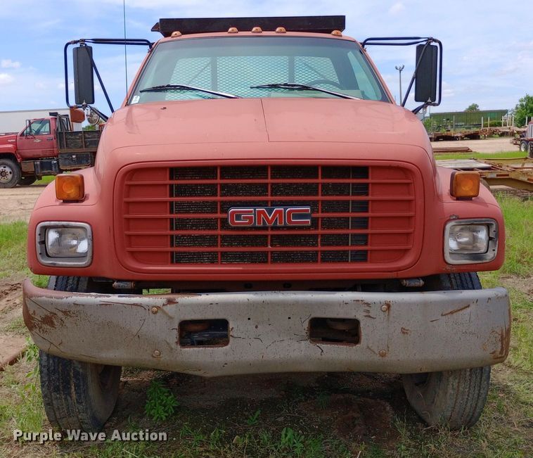 image for item NU9879 1997 GMC C7500 dump truck