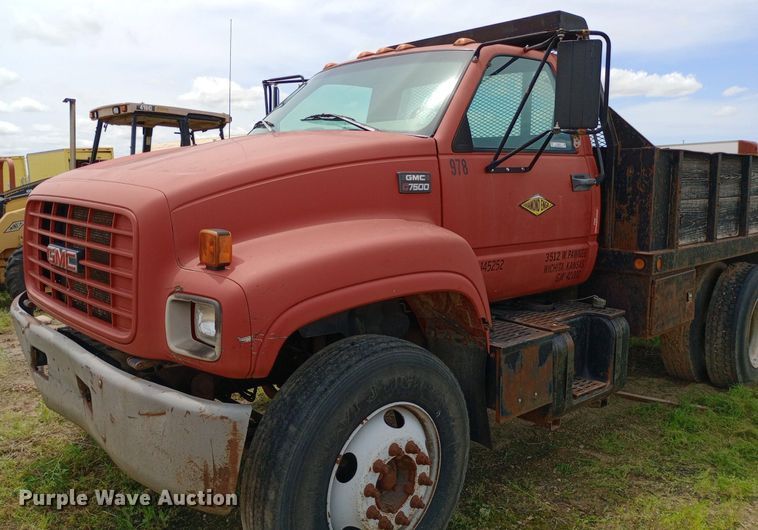 image for item NU9879 1997 GMC C7500 dump truck