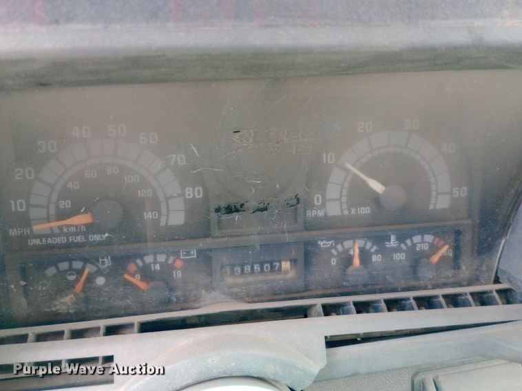 image for item NU9879 1997 GMC C7500 dump truck