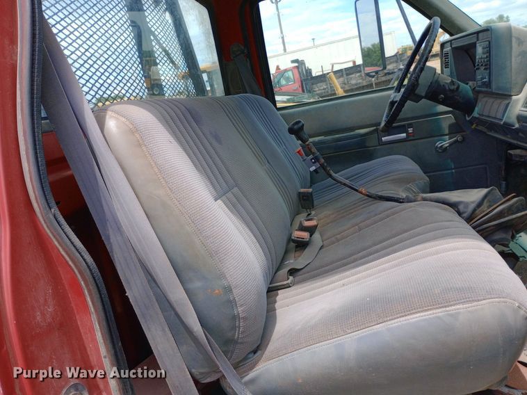 image for item NU9879 1997 GMC C7500 dump truck