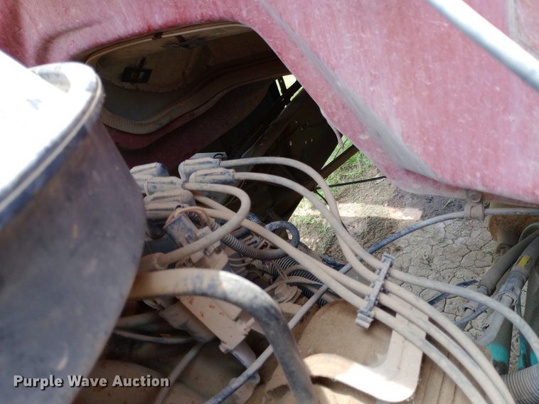 image for item NU9879 1997 GMC C7500 dump truck