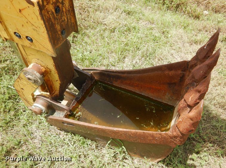 image for item NU9881 1996 Caterpillar  416C backhoe