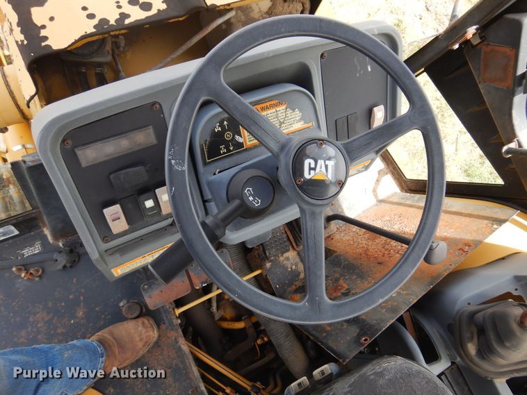 image for item NU9881 1996 Caterpillar  416C backhoe