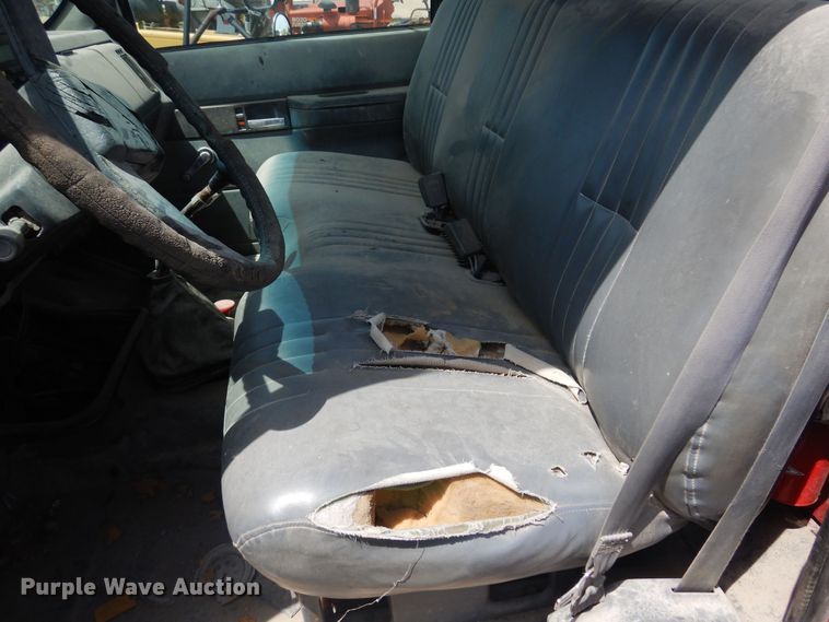 image for item NU9883 2000 GMC C7500 dump truck