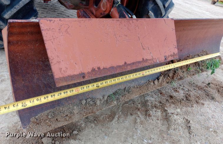 image for item NU9885 1998 Ditch Witch 8020 cable plow