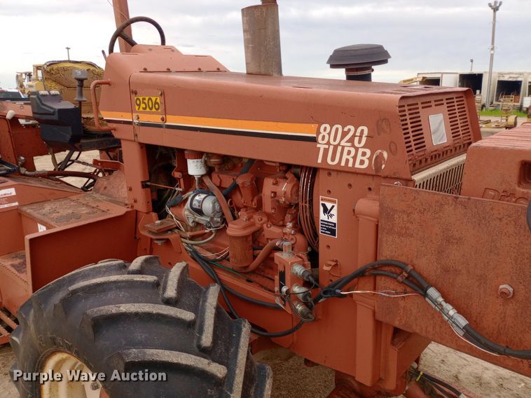 image for item NU9885 1998 Ditch Witch 8020 cable plow