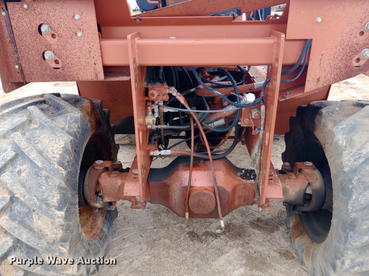 image for item NU9885 1998 Ditch Witch 8020 cable plow