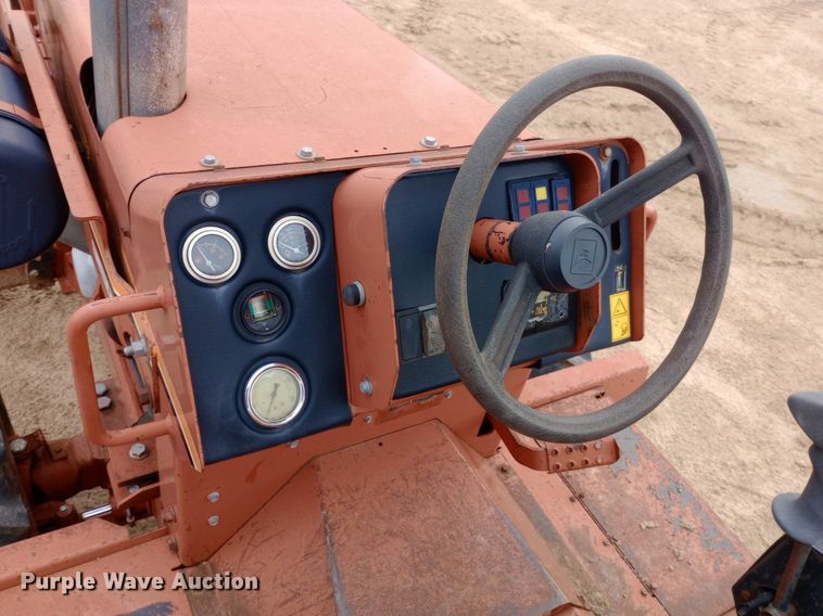 image for item NU9885 1998 Ditch Witch 8020 cable plow